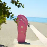 Nuevo, Disfruta Del Silencio, Familias Con Ninos, Aire Acondicionado, 2 Banos, Wifi, Terraza, Playa, Toallas Y Sombrillas Lejlighed